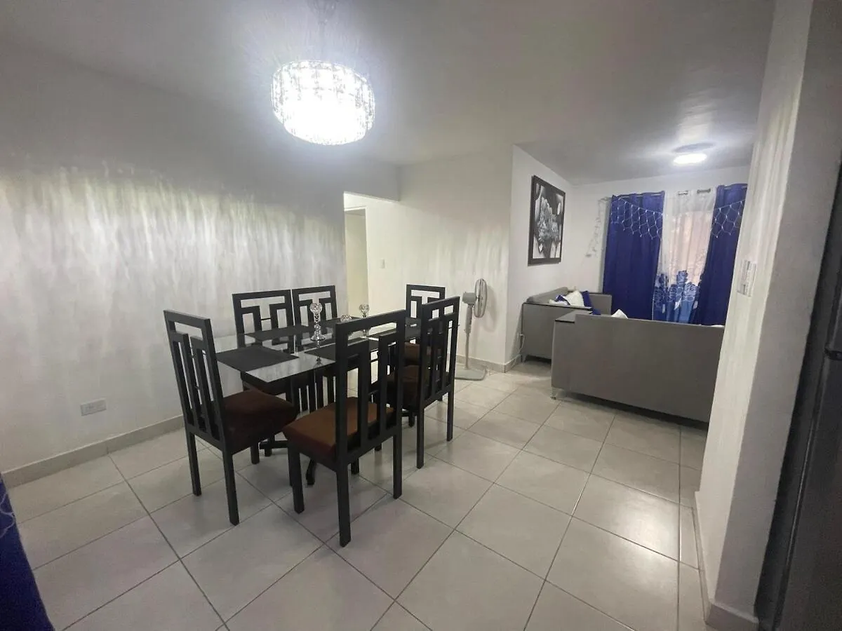 Apartamento En Edificio Palmares La Romana Appartamento
