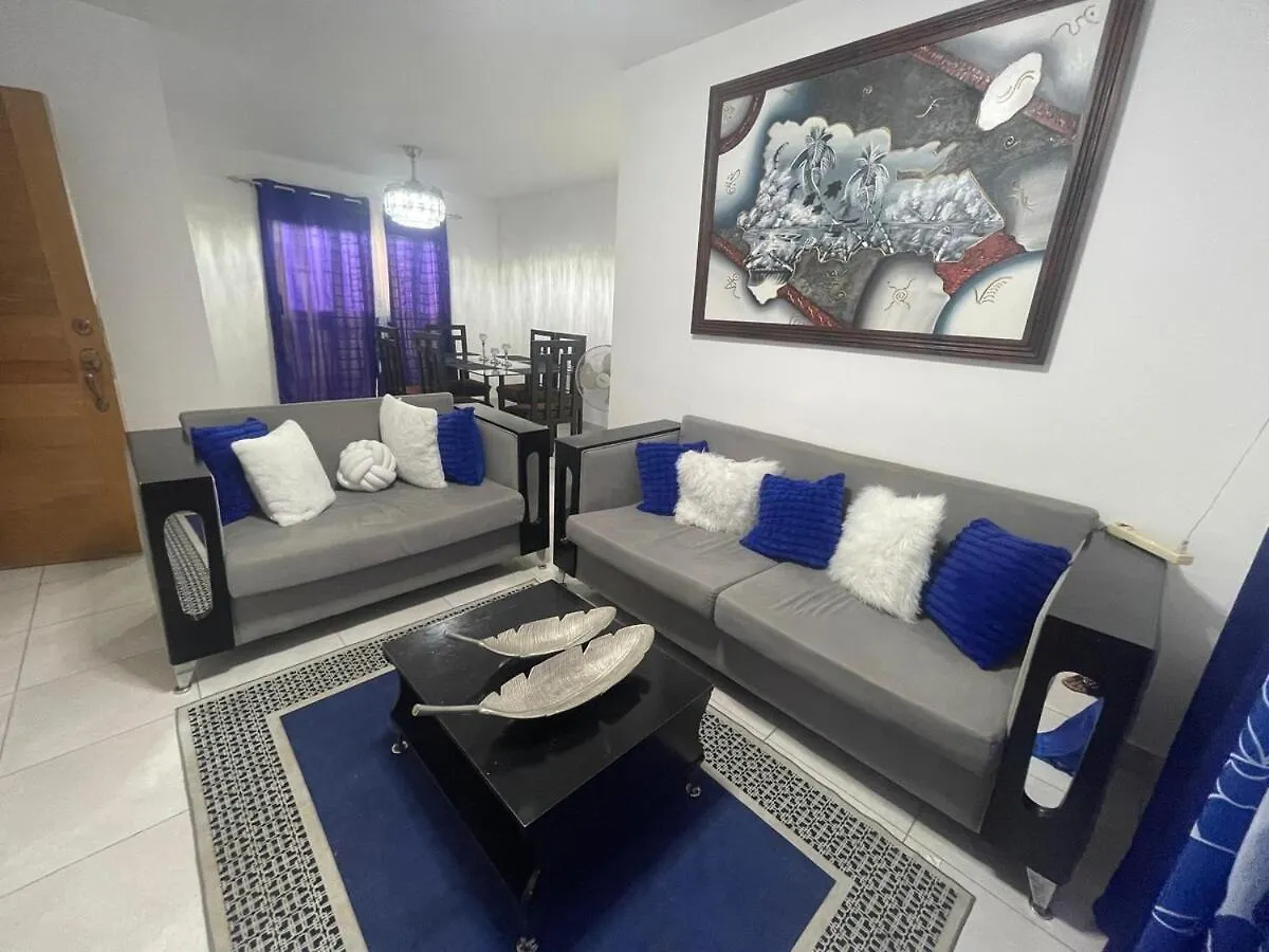Apartamento En Edificio Palmares La Romana